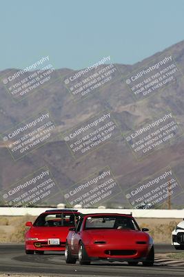 media/Oct-24-2025-Doghouse Garage (Fri) [[783d2ff07a]]/5-Beginner/Session 1 (Follow the Leader)/